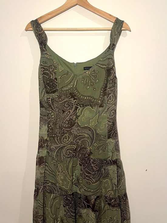madison leigh Dresses & Skirts - Vintage 90s Y2K Olive Green Paisley Tiered Maxi Dress